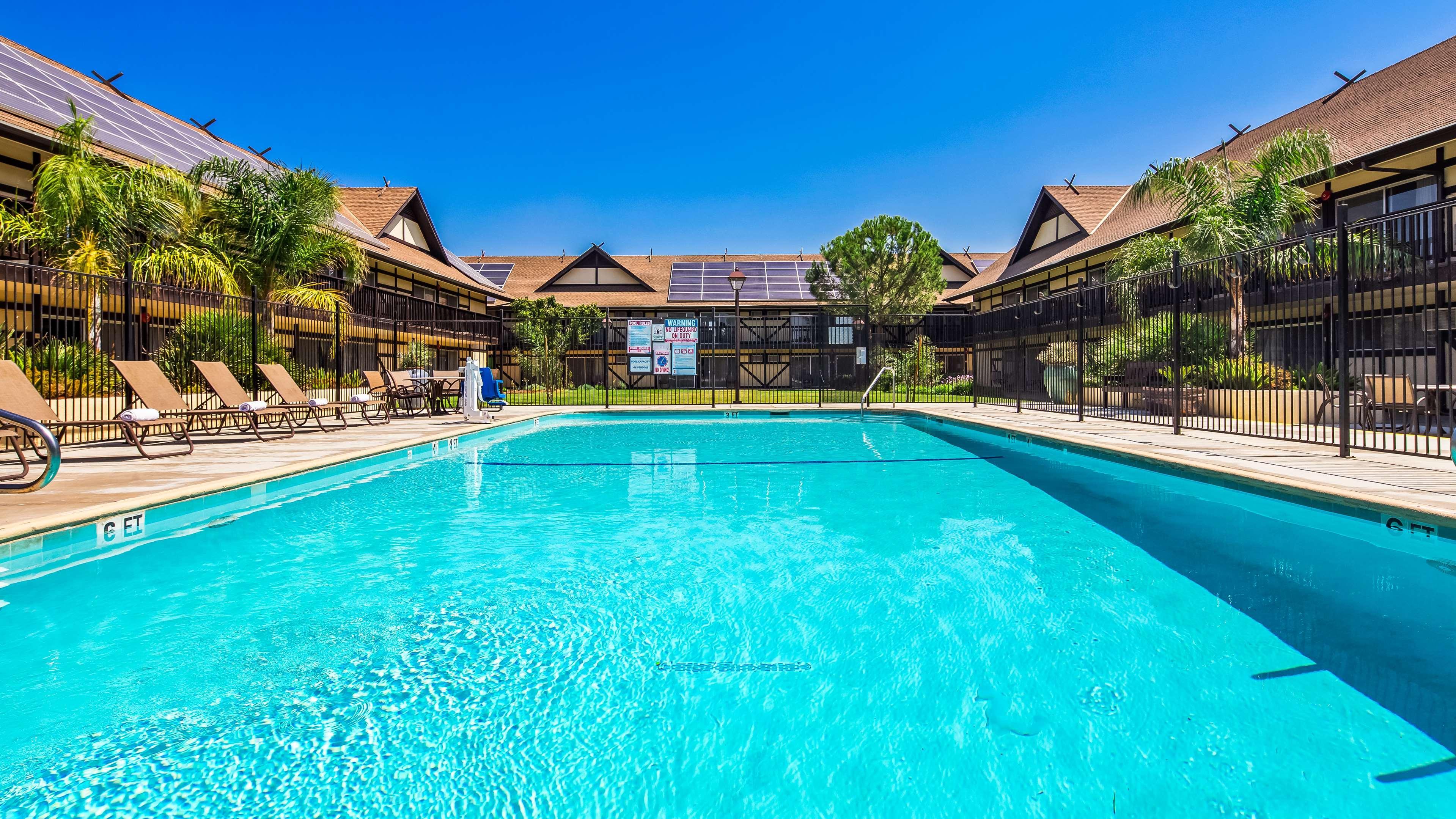 Best Western Andersen'S Inn Santa Nella Kültér fotó